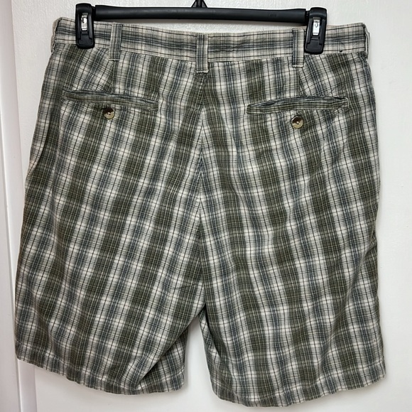 Redhead Men’s plaid shorts, 36 waist Great used condition HP!! - Picture 3 of 7